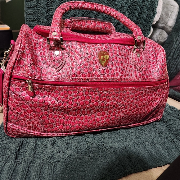 Heys Pink Weekender Bag - Picture 1 of 13